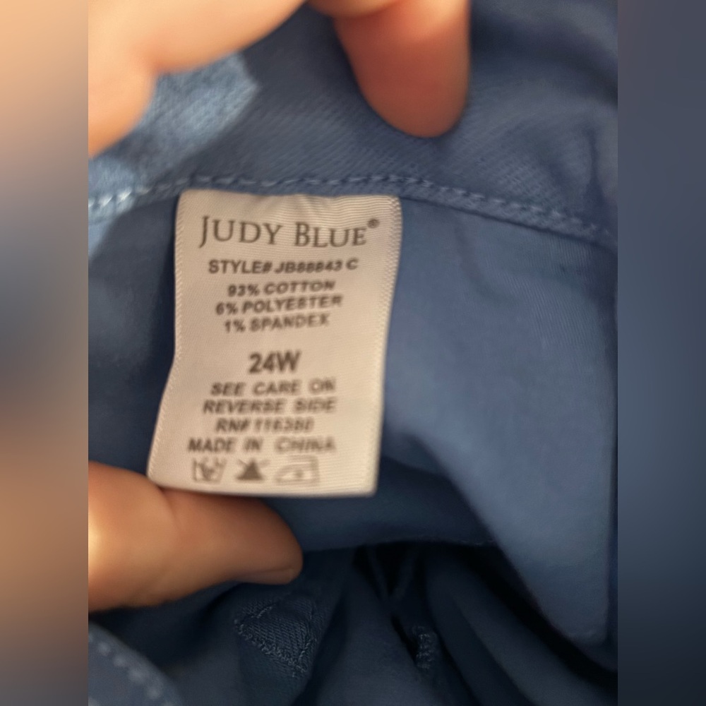 Judy Blue HIGH RISE CONTROL TOP WIDE LEG CROP JEANS IN SKY BLUE JB88843 - Picture 11 of 11
